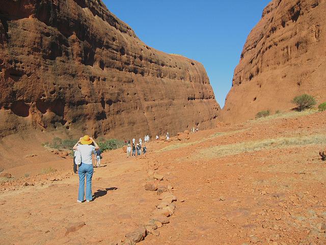 A 316 Kata Tjuta (Les Olgas).jpg